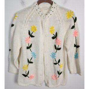 Vtg. Fully Fashioned Women's Sz. M White Floral Embroidered Cardigan Sweater